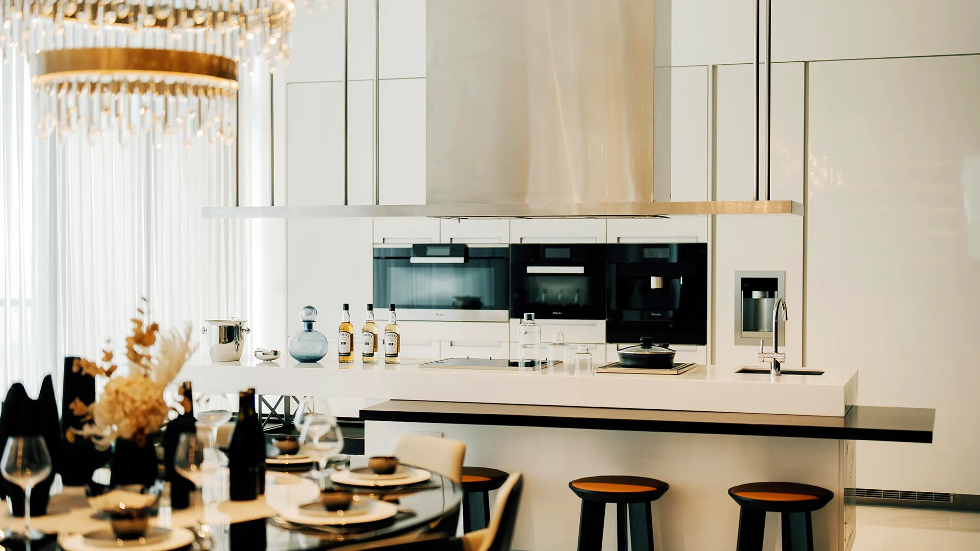 MOR5 Marina One Residences Penthouse Dining